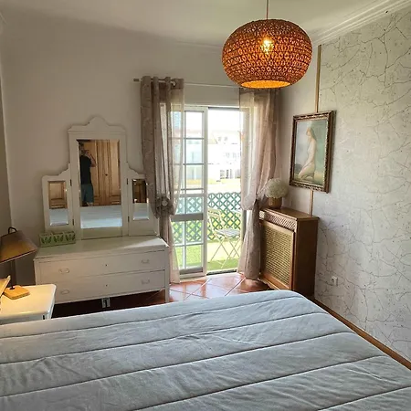 Casa Vanda - * Praia da Lourinha